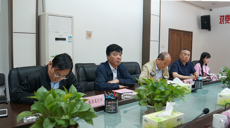 南京新一号娱乐资集团考察组来我集团进行考察交流